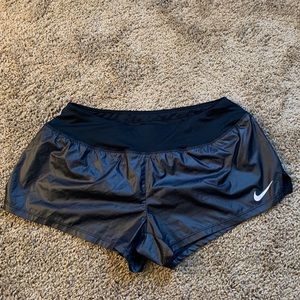 NWOT Nike running shorts